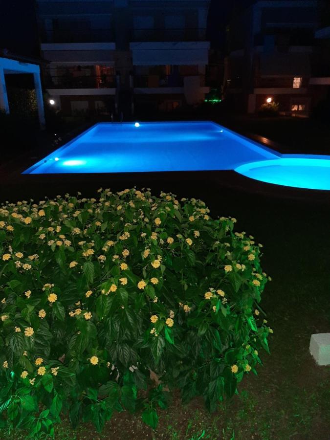 Pietra Di Luna 2 Kriopigi Luaran gambar